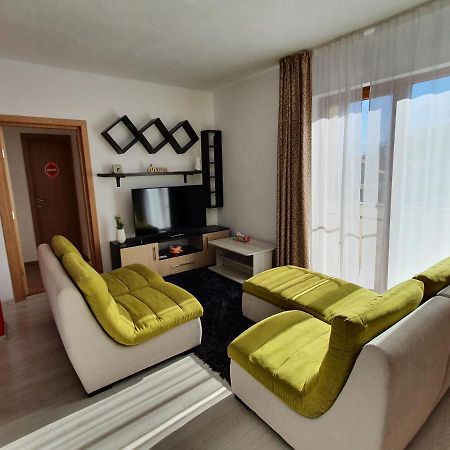 Apartament La Casa In Curte Comuna Appartamento Codlea Esterno foto