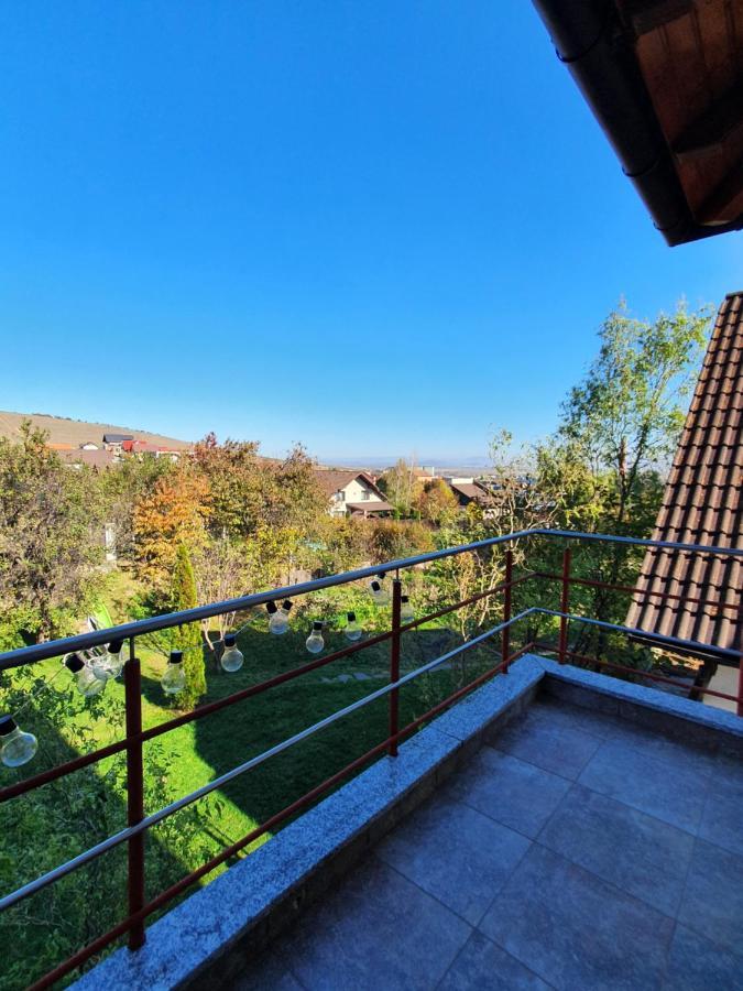 Apartament La Casa In Curte Comuna Appartamento Codlea Esterno foto